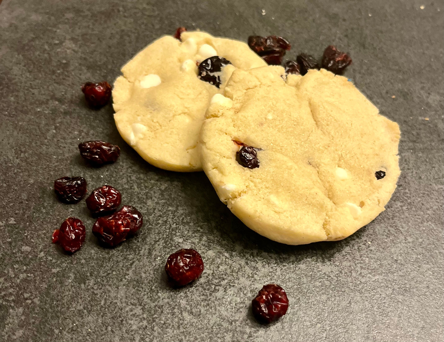 Dozen - Cranberry White Chip - Classic